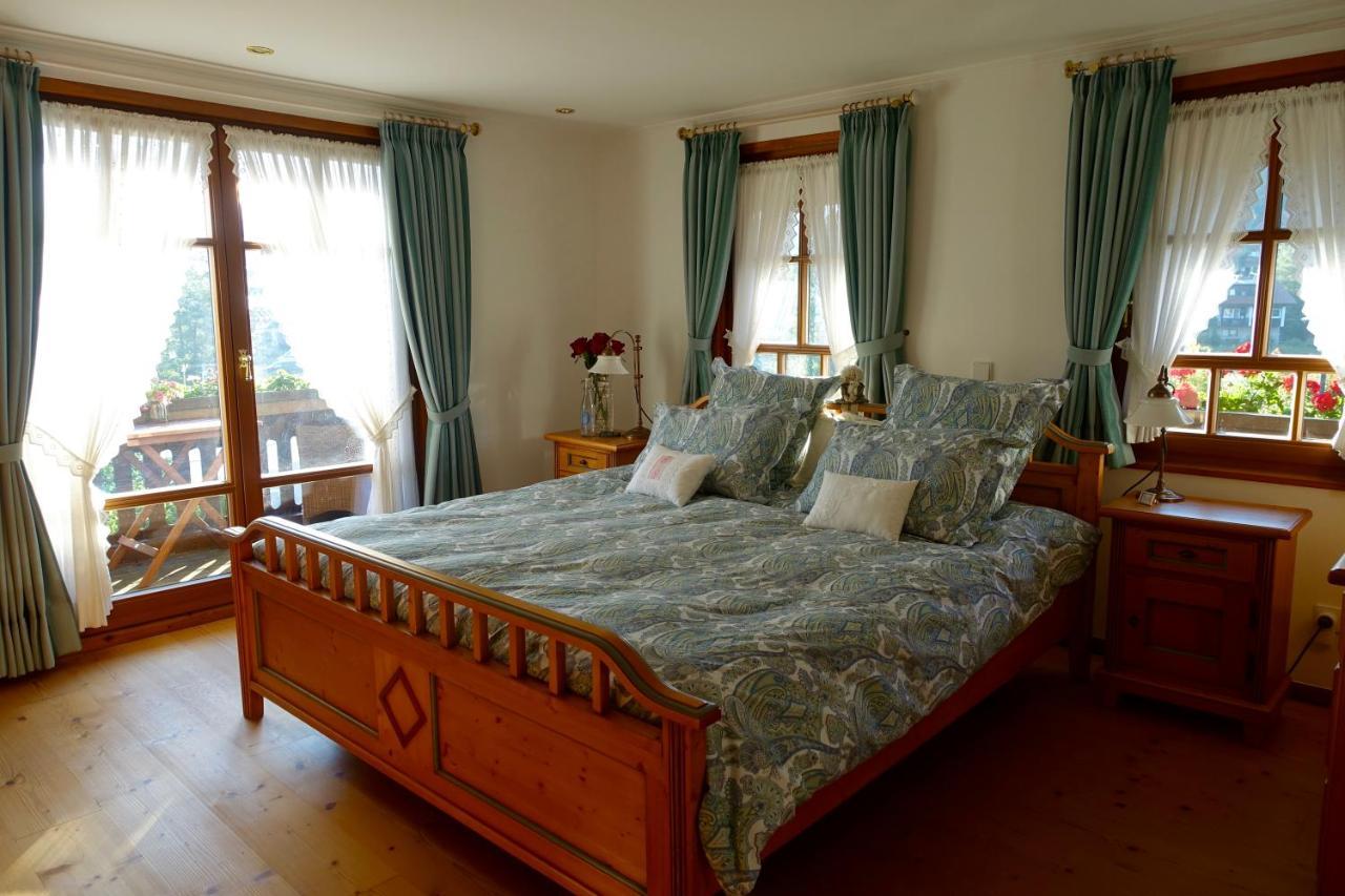 Hollhouse - Bed & Breakfast Hinterzarten Kültér fotó