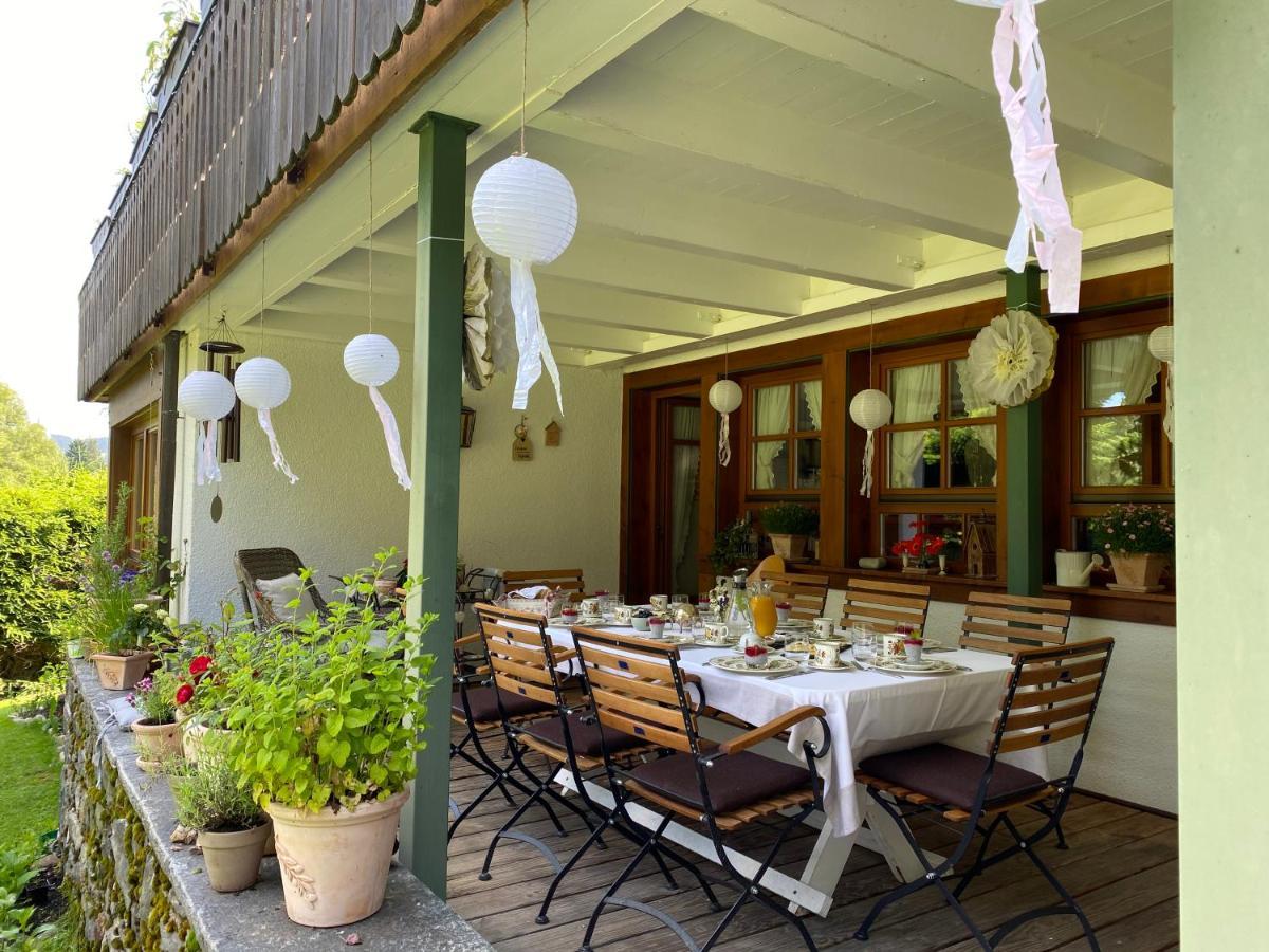Hollhouse - Bed & Breakfast Hinterzarten Kültér fotó